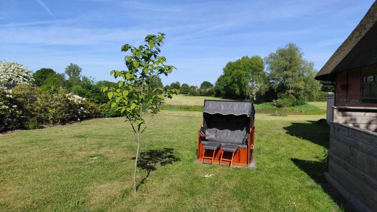 Hof Sturenberg Quarnbek Exteriör bild